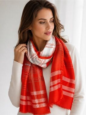 ❤️ 100% Silk Vintage Scarf – Red & White Geometric Elegance